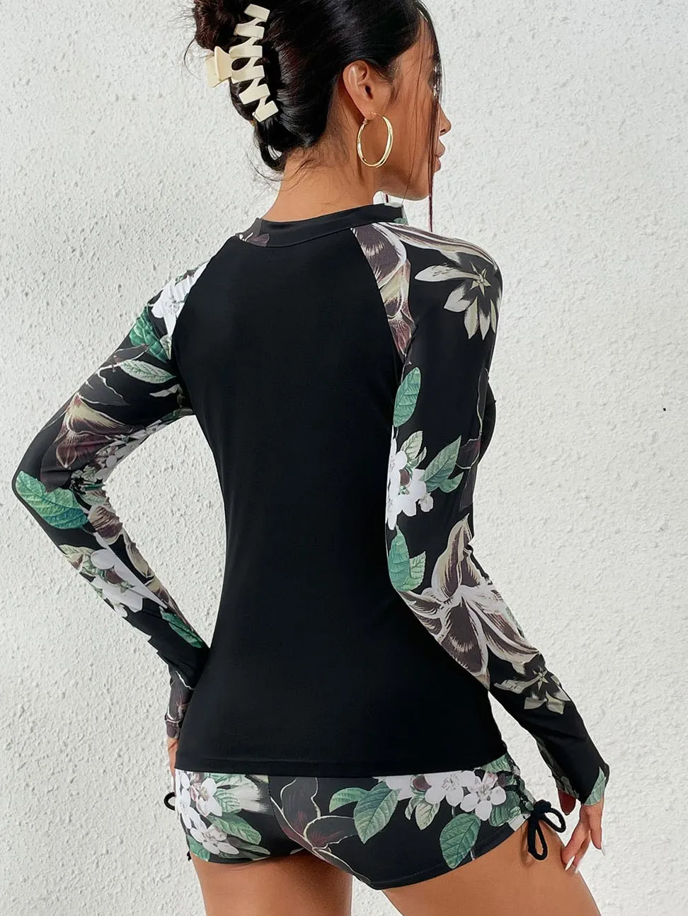 long sleeve sun protection swimsuit with UV protection UPF50 