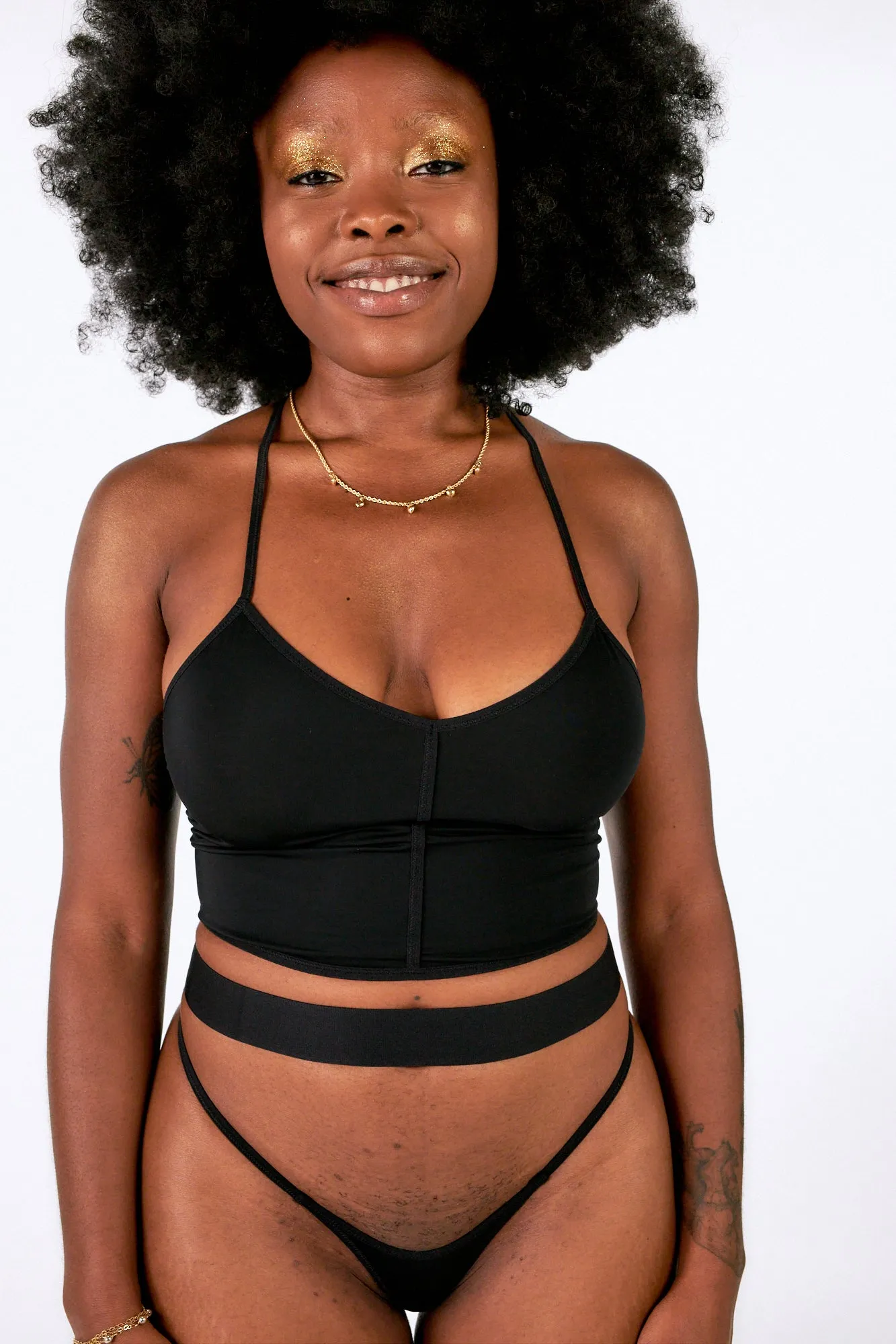 Seventeen thong