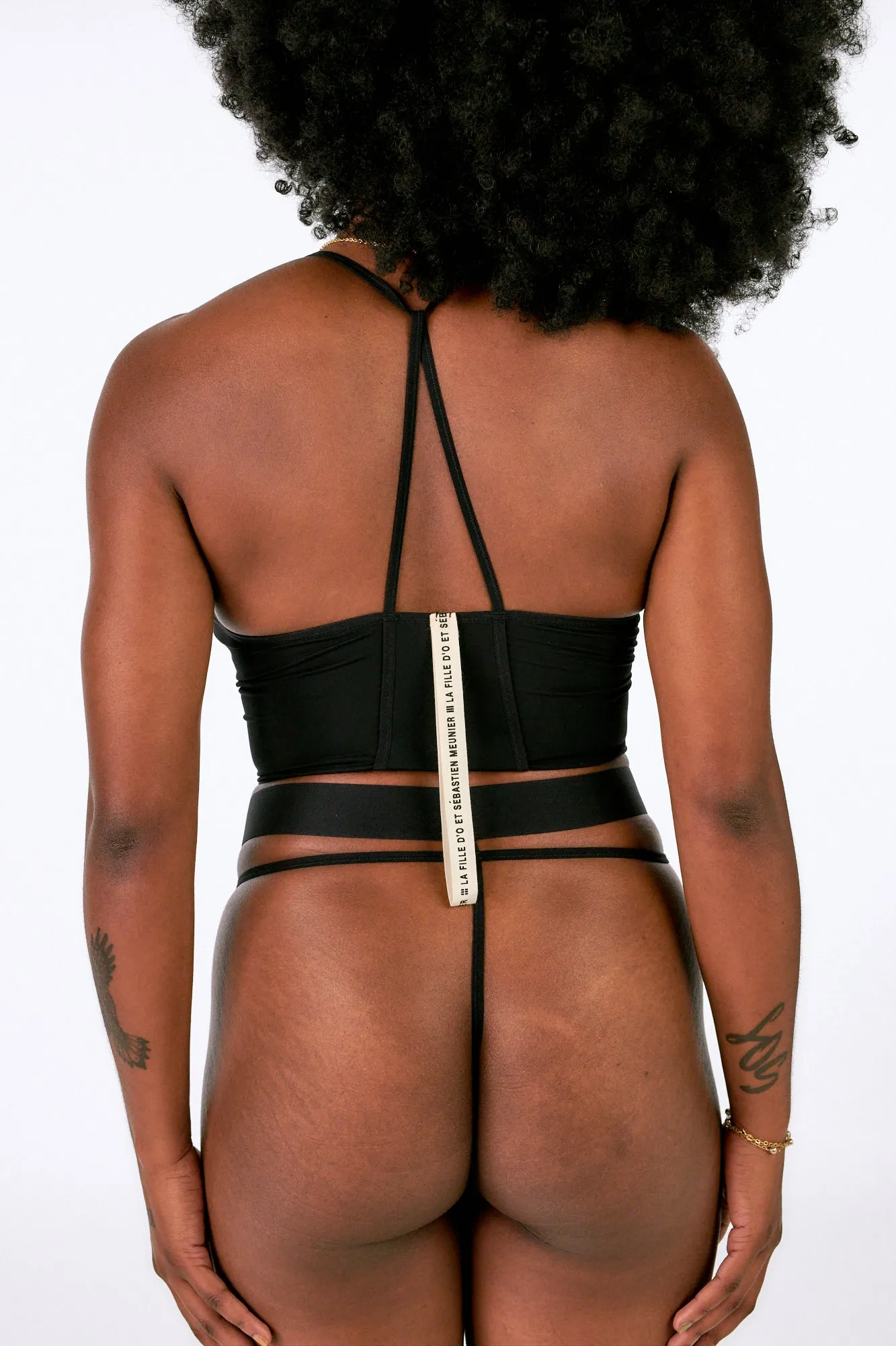 Seventeen thong